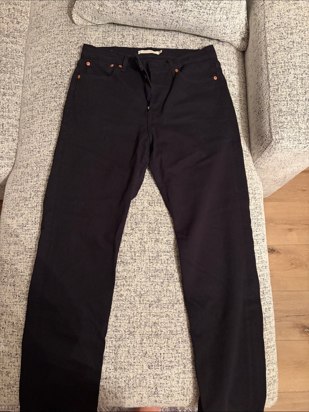 Levis women’s Black Jeans